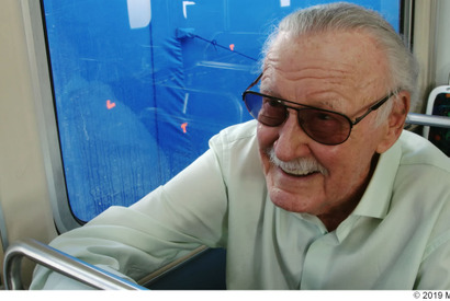 在りし日のスタン・リー「カメオ出演はすべて覚えてる」『アベンジャーズ／EG』ボーナス映像 画像