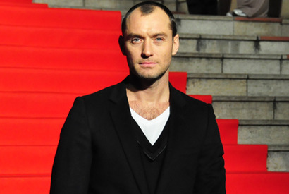 雪にも負けず！　ジュード・ロウにファン350人が大歓声 画像