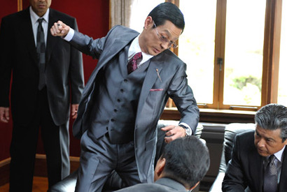 新井浩文も桐谷健太も吠えまくる！　『アウトレイジ』の“悪人”相関図を公開！ 画像