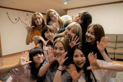 NiziUの1日やMV撮影などに密着「We NiziU！」Hulu配信日決定 画像