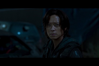 『新感染半島』カン・ドンウォンの前に立ちはだかるグレードアップした“感染者”たち！ 画像