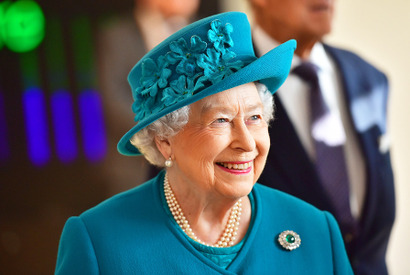 エリザベス女王、ヘンリー王子＆メーガン妃のインタビュー番組は「見ない」 画像