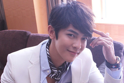 「絶対彼氏」ジロー インタビュー　パーフェクトな恋人ロボットの参考は、幼稚園生？ 画像