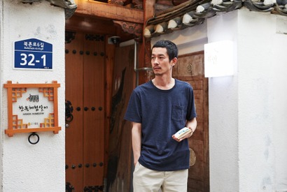 ホン・サンス監督特集上映開催、加瀬亮主演『自由が丘で』ほか12作品を上映 画像