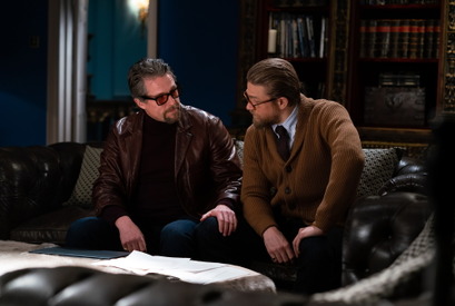 チャーリー・ハナム、ガイ・リッチー組では「台本に固執」しない？ ヒュー・グラントと2Sインタビュー『ジェントルメン』 画像