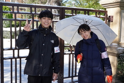 柳楽優弥＆井上真央、雪降る“二月”のシーンで撮影開始「自分との戦い」「過酷なスタート」 画像