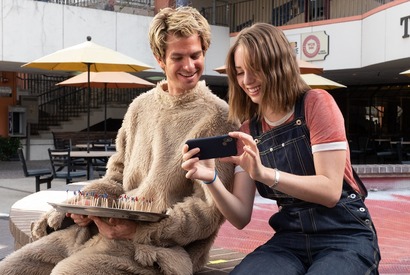 ジア・コッポラ色満載！ポップな絵文字溢れる『メインストリーム』本編映像 画像