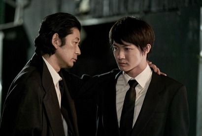 永瀬正敏、強烈な存在感で神木隆之介らと対峙『ノイズ』新たな場面写真独占入手 画像