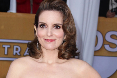 GG賞司会のティナ・フェイ、リンジー・ローハン主演の学園コメディをミュージカル化 画像