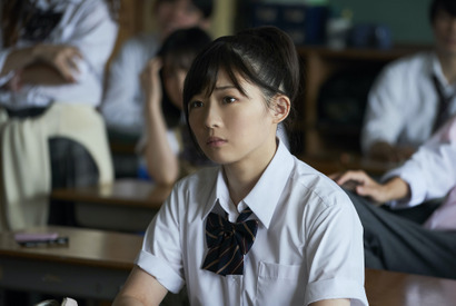 成田凌＆伊藤沙莉らの制服姿カット到着「あなたに聴かせたい歌があるんだ」 画像