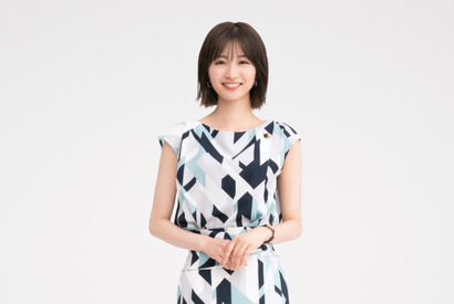 岡崎紗絵、社長秘書役で出演「オールドルーキー」 画像