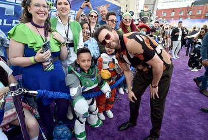 クリス・エヴァンス『バズ・ライトイヤー』初披露に喜び！「ピクサーの魔法」を実感 画像