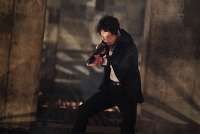 坂口健太郎が『ヘルドッグス』で新境地！「イメージを裏切っていきたい」 画像