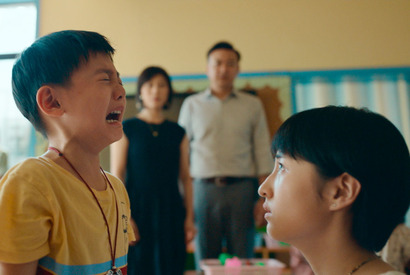 チャン・ツィフォンからシャオ・ヤン、スター俳優が揃った『シスター 夏のわかれ道』場面写真 画像