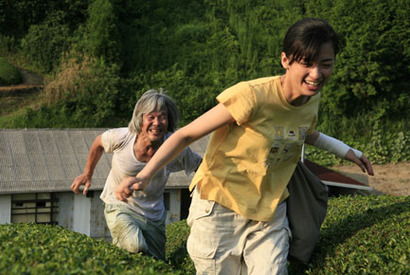 梅雨を忘れる清涼な映画vol.4　風が心にまで吹きぬける『殯の森』 画像