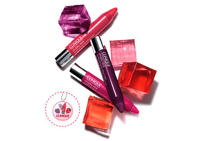 クレヨンタイプのリップカラーで楽しみたい、春のフレッシュメイク 画像