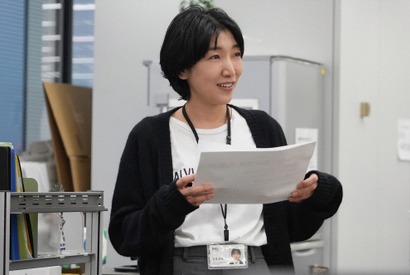 ドラマ公式アカを動かす安藤サクラ“麻美”に「ドラマ実況民を狙い撃ち」などネット沸き立つ…「ブラッシュアップライフ」5話 画像