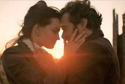 運命に翻弄されながらも愛し合う…“パリの顔”エッフェル塔の誕生に秘められた恋とは 画像