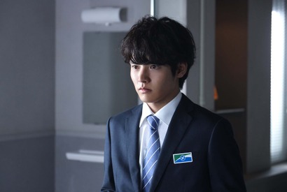 花壇を見つめる赤楚衛二“瓜原”に「伏線なの？」などの声続出…「風間公親－教場0－」 画像