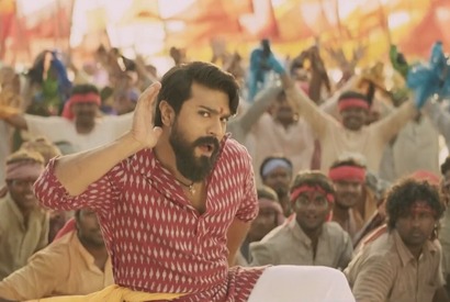 ラーム・チャランが陽気に踊る＆スリリングなアクションも『ランガスタラム』予告編＆場面写真 画像