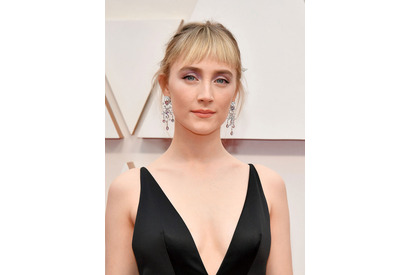 シアーシャ・ローナン、コメディへの出演意欲明かす 大好きな作品は『ブライズメイズ』 画像