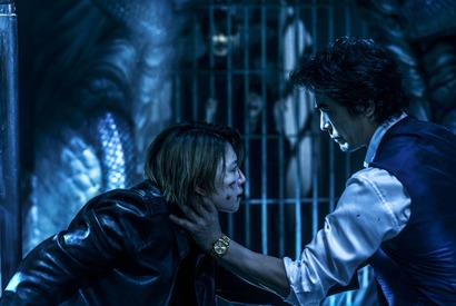 三吉彩花vs伊藤英明、鬼気迫るバトルシーン舞台裏『ナックルガール』特別映像 画像