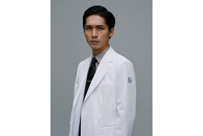 錦戸亮、赤楚衛二と初共演「Re:リベンジ-欲望の果てに-」でライバル関係に 画像