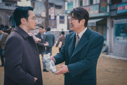 【特集】ソン・ガンホ初のドラマ「サムシクおじさん」“同じ夢”を抱くピョン・ヨハンとの“計画”から目が離せない 画像