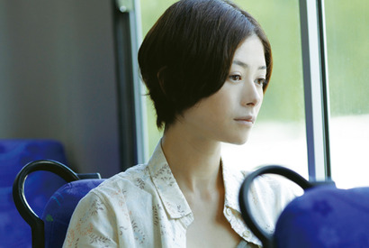 真木よう子の切なげな歌声＆大胆ベットシーン…『さよなら渓谷』予告編が到着 画像