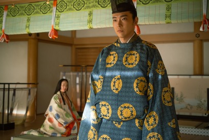 大河ドラマ「光る君へ」君かたり　柄本佑＆黒木華、娘“彰子”の入内を語る 画像