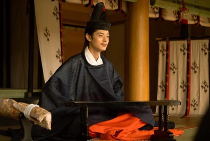 「一条天皇像の決定版」「神秘的で良かった」塩野瑛久の演技に視聴者絶賛…「光る君へ」40話 画像