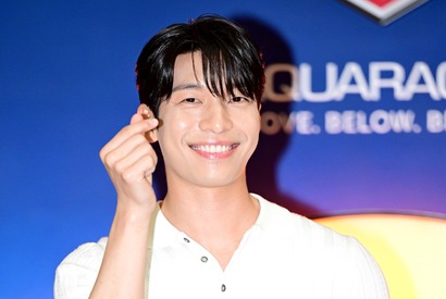 『イカゲーム』『卒業』出演の俳優ウィ・ハジュンはどんな俳優なのか 画像