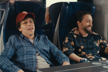 「2人の違いが面白い」ジェシー・アイゼンバーグ＆キーラン・カルキンらが語る『リアル・ペイン』特別映像 画像