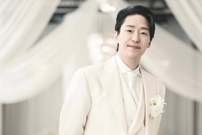 “新婚ホヤホヤ” 『ペントハウス』俳優オム・ギジュン、白いタキシード姿を公開！「楽しく生きていきます」 画像
