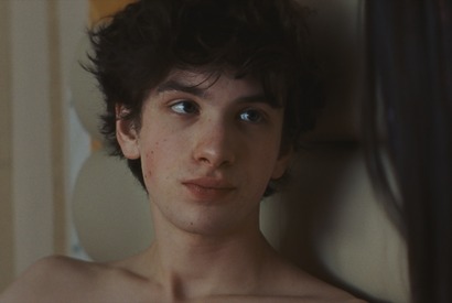 “ロシアのティモシー・シャラメ”の愛称を得た『ANORA アノーラ』新星俳優に迫る 画像