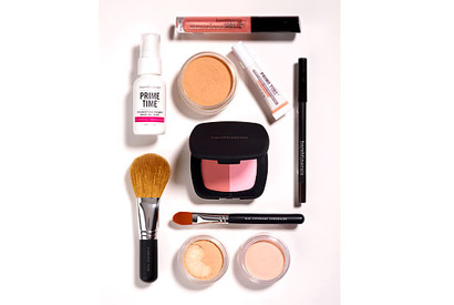 【プレゼント】ミネラルコスメの「ベアミネラル」QVC限定コレクションを1名様 画像