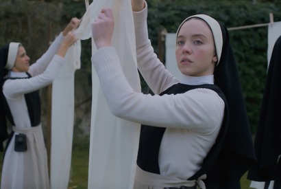 全米4週連続トップ 10入り︕『IMMACULATE 聖なる胎動』場面写真一挙解禁 画像