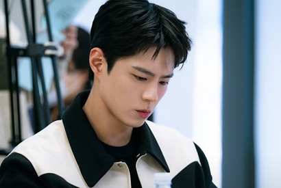 パク・ボゴムが新境地の予感。Prime Video配信の新ドラマ『グッドボーイ』第1弾ティーザー映像公開 画像