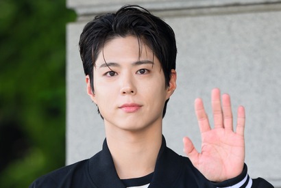 話題性ランキング2週連続1位の快挙、パク・ボゴムがパク・ボヨン＆ソ・ジソブを抑えた理由 画像