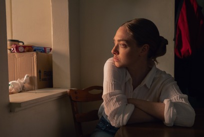 サスペンスの先に、温かな涙が待っている――アマンダ・サイフリッド主演「ロング・ブライト・リバー」はこの夏の“イッキ見”本命！ 画像