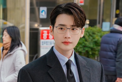 U-NEXTで配信中の話題作『瑞草洞』で見せた成熟と深み、イ・ジョンソクが歩んだ成長の軌跡 画像