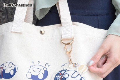 お腹いっぱいの「ドラえもん」がキュート♪ トートバッグや刺繍ポーチがWEB限定で登場 画像