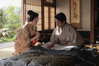 「ばけばけ」第14回あらすじ・場面写真　傳に順調であると答えるトキだが、工場では馬車馬のように厳しく働かされていた…10月16日放送 画像