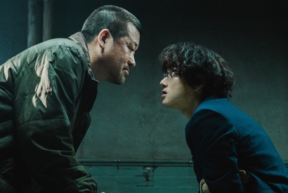 『爆弾』興収20億円突破！2025年最大の話題作が公開4週目も勢い加速 リピーターも急増中 画像