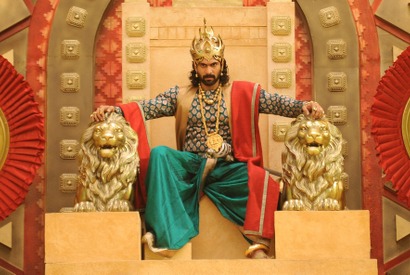 『バーフバリ エピック4K』公開記念、メモリアルブック発売！漫画家・えすとえむ描き下ろしイラストも 画像