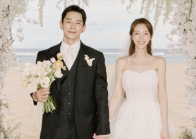 ドラマ共演で結婚した韓国人俳優カップル、バリでの極秘挙式の様子を公開!! 画像