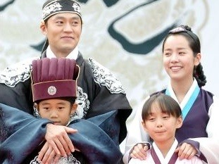 あの人は今/『イ・サン』天才子役の成長と苦悩。30歳になった写真入手!! 画像