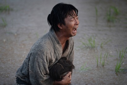 「3年ぶりの戦国大河を感じている」襲撃シーンに衝撃受ける視聴者続出、“戦国大河”トレンド入りも…「豊臣兄弟！」2話 画像