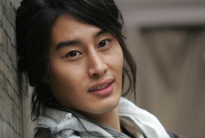 あの人は今/ヨン様ドラマでスターになるも突如消えてしまったイ・フィリップ 画像