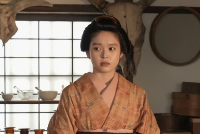 「ばけばけ」第74回あらすじ・場面写真　ヘブンが山橋薬舗にいると知ったトキは、探しに訪れるが、中にはヘブンの姿はどこにも見当たらない…1月15日放送 画像